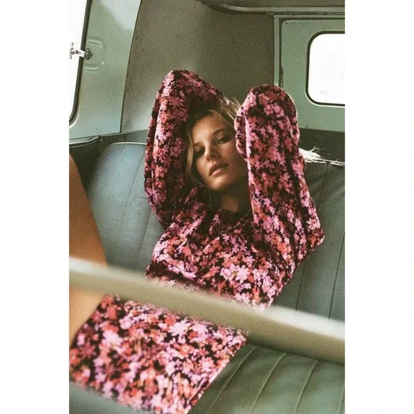 ZARA Floral Print Dress with Back Cutout Black/ Pink Small NWT - Picture 2 of 8